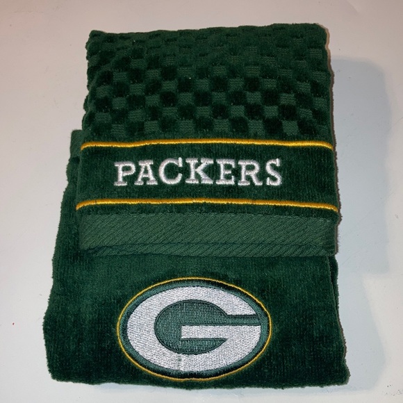 GREEN BAY PACKERS Embroidered Velour Golf Towel 16 x 25 inches - Picture 3 of 10